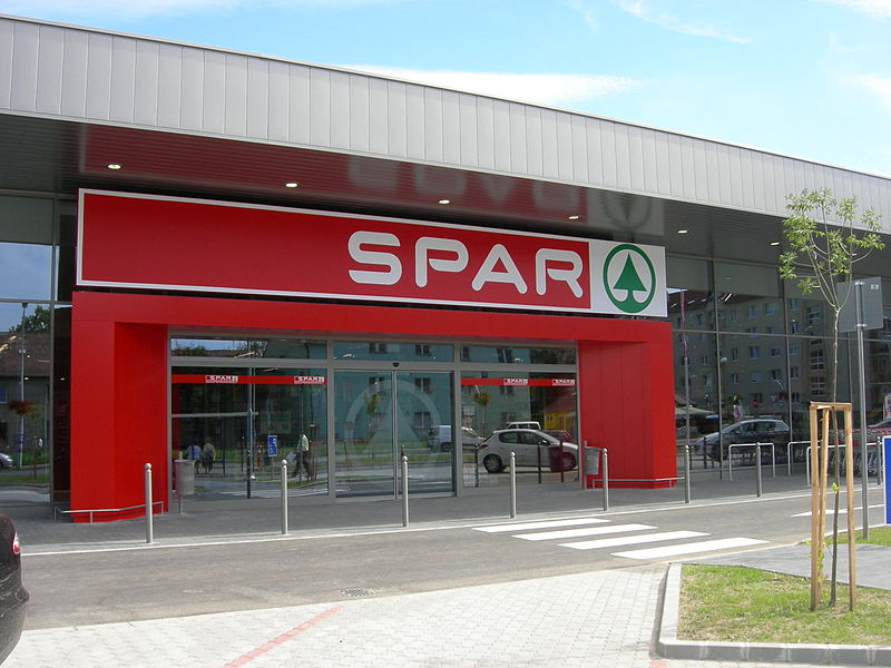 800px-SPAR_aruhaz_bejarat
